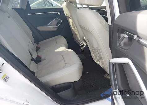 2020 Audi Q3 Premium Plus 45 Tfsi Quattro Tiptronic z USA, uszkodzony, nr VIN WA1BECF34L1046100